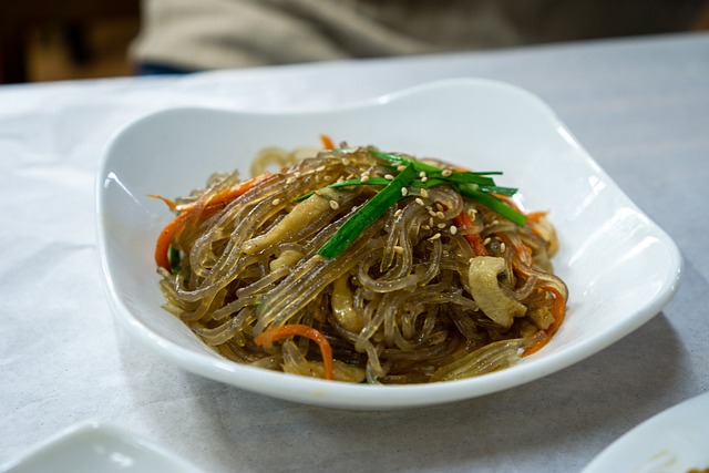 칼로리 높은 명절음식 잡채
